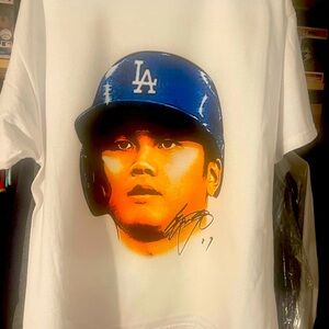 Shohei Ohtani LA Dodgers shirt Los Angeles size Med